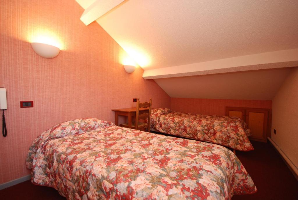 Auberge Du Rochasson Risoul Δωμάτιο φωτογραφία